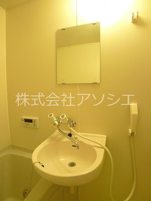 アルカディア越谷 洗面所