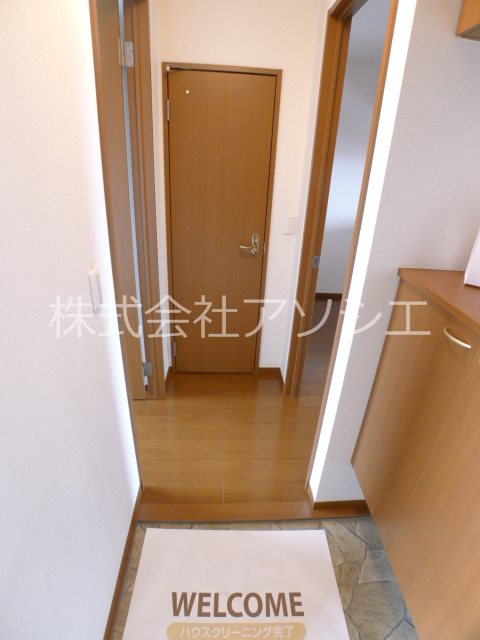 アサミアルジャン 玄関