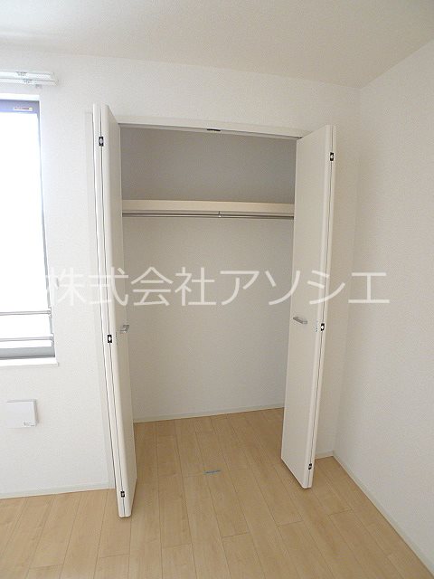 アンジュ　ブリリアンB 収納
