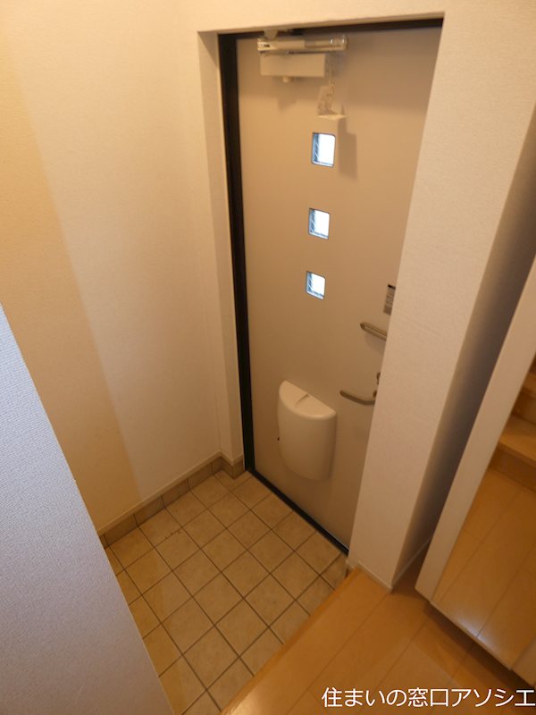 グラース・アビタシオンⅣ 玄関