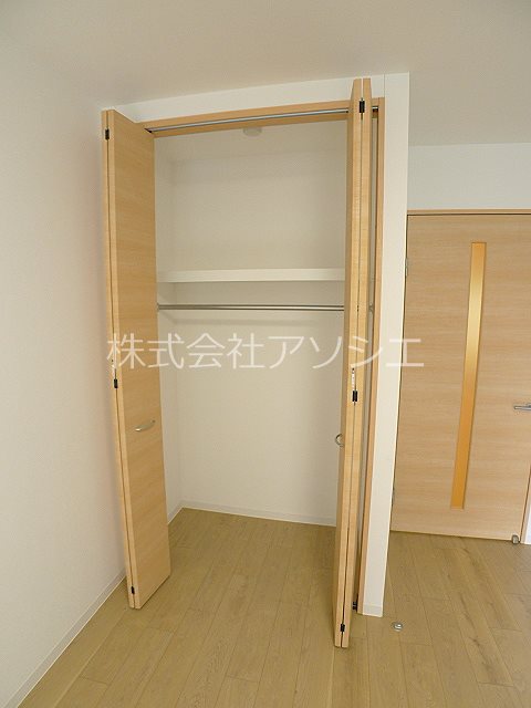 グランシャリオ（赤山本町） 収納