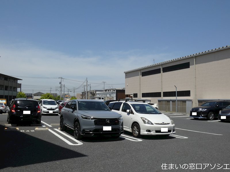 ロイジェントパークス　レイクタウン　Q 駐車場