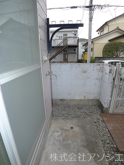 ゼフィランサス吉川 ベランダ