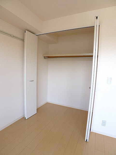 アンクレージュB 収納