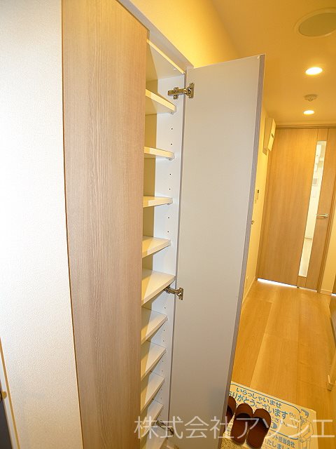 N-Stage三郷 収納