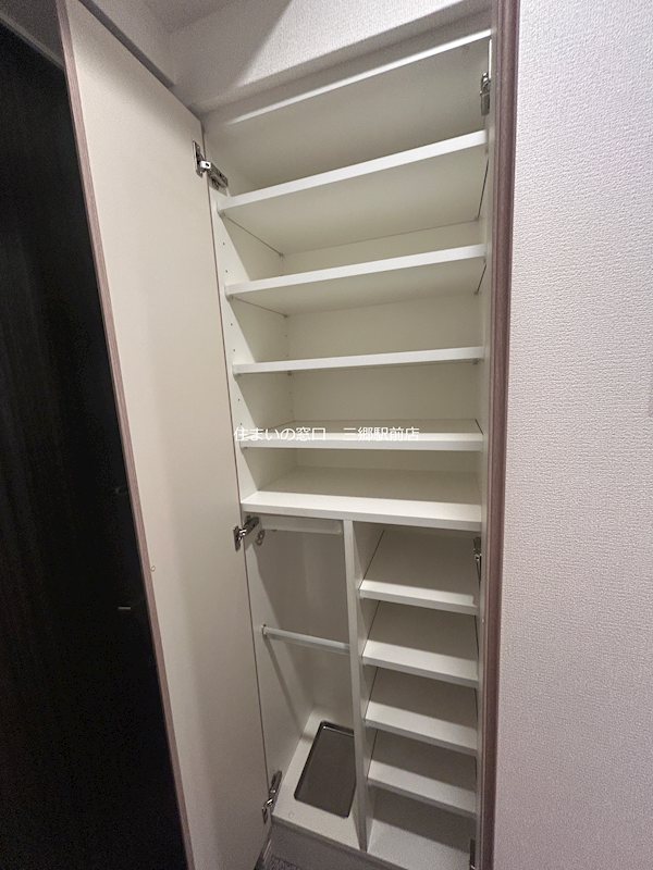N-Stage三郷 収納