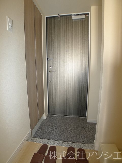 N-Stage三郷 玄関