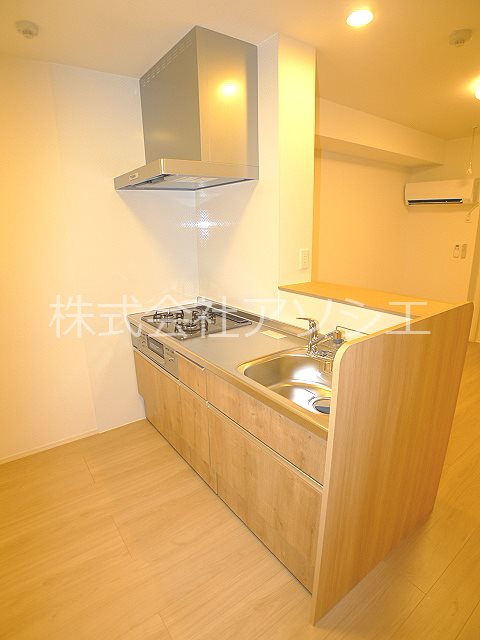 オークリーフ三郷　Ａ キッチン