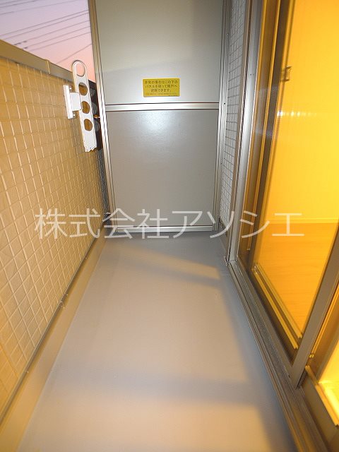 オークリーフ三郷　Ａ ベランダ