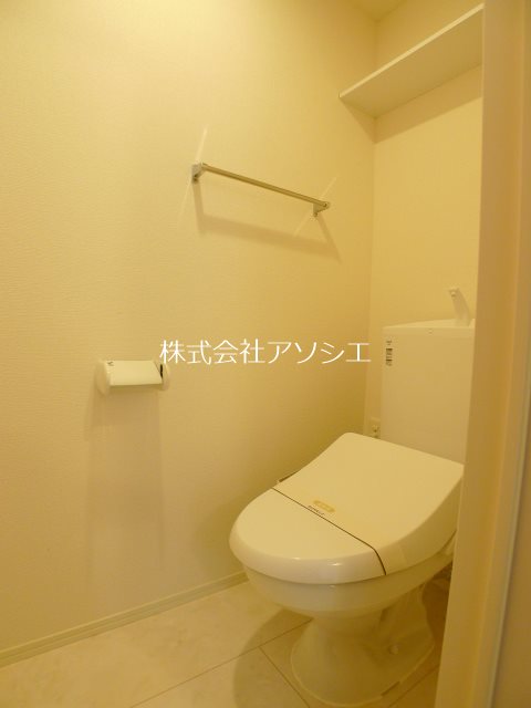 オークリーフ三郷　Ｂ トイレ