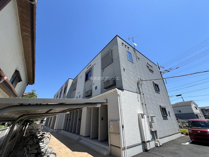 アーバン　グランデ（越谷市袋山） 外観