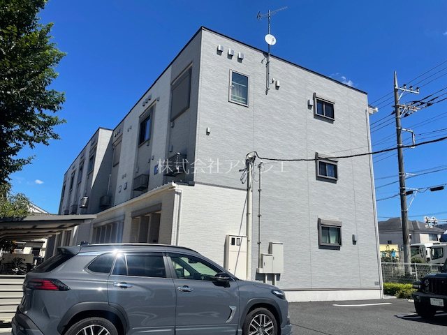 アーバン　グランデ（越谷市袋山） 外観