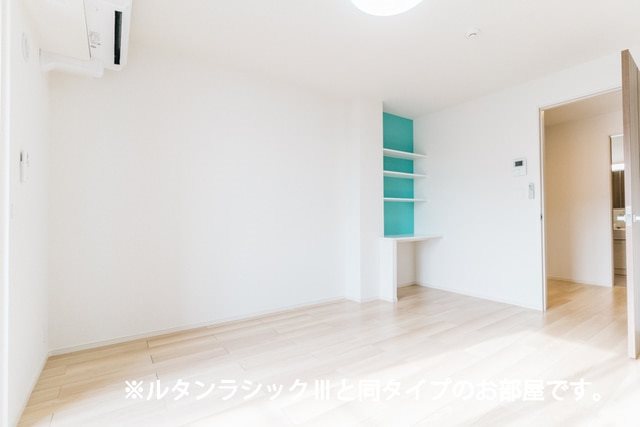アーバン　グランデ（越谷市袋山） ベッドルーム
