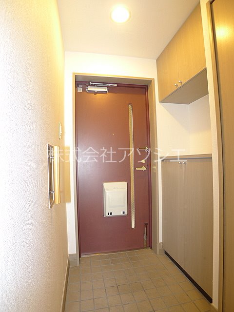 プラチド 玄関