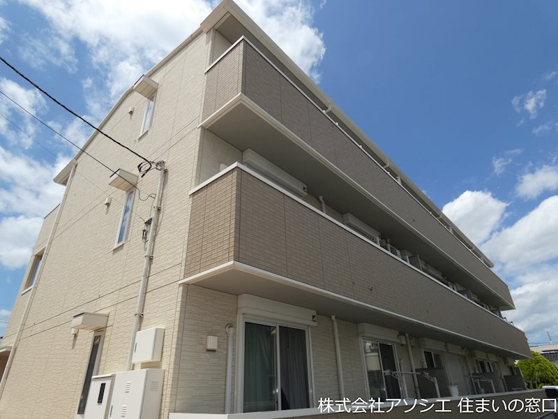 アルバ・グラートＢ 外観