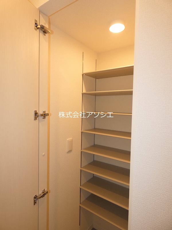 ルピナスV 収納
