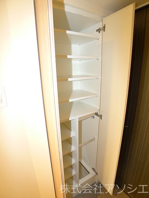 N-Stage三郷 収納