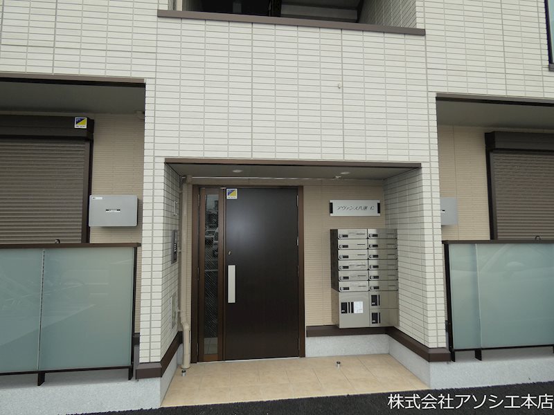 アヴァンス八潮 C エントランス