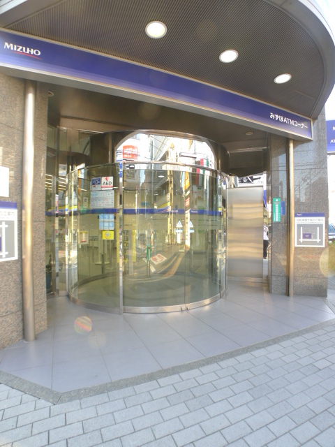 グランチェスタ 銀行