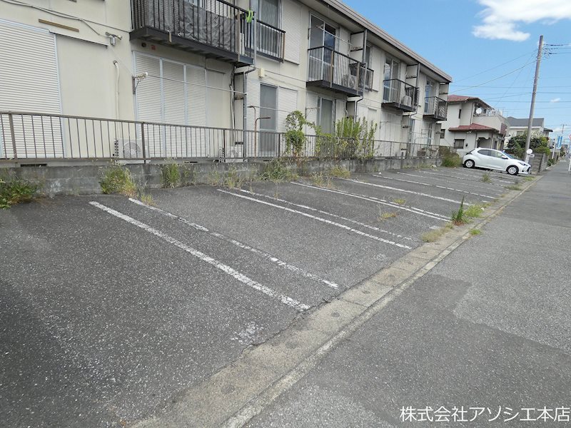 さつきハイツA 駐車場