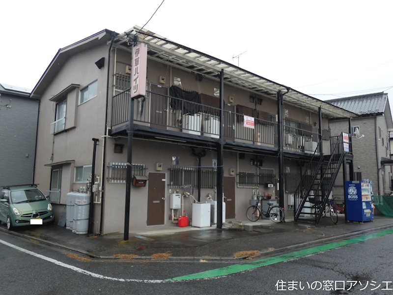 伊草ハイツ 外観