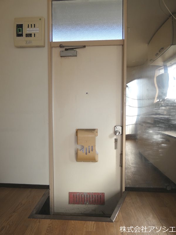 赤山町ハイツ 玄関