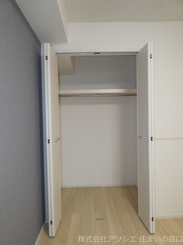 プレシャス　エイト　Ⅰ 収納