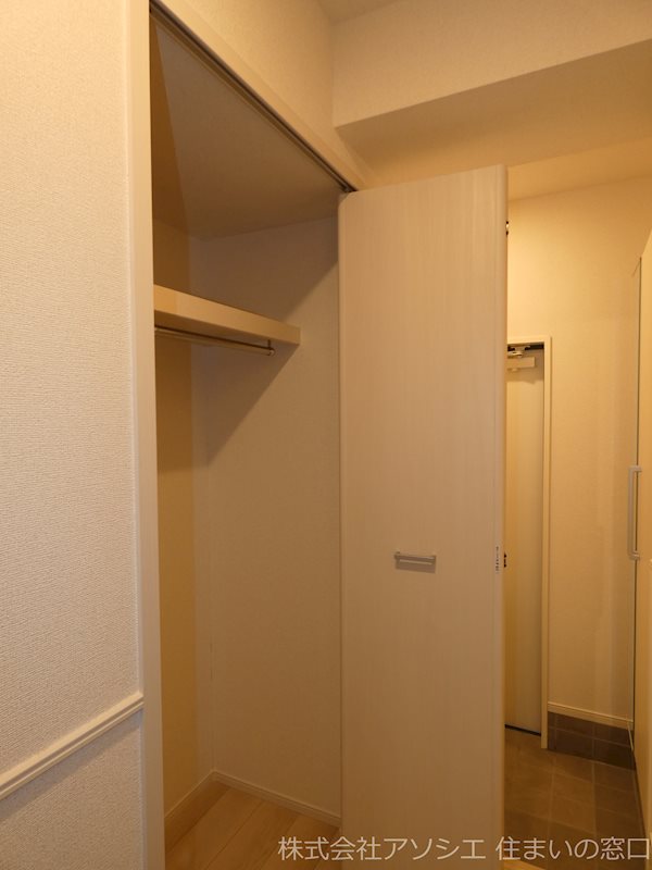 プレシャス　エイト　Ⅰ 収納