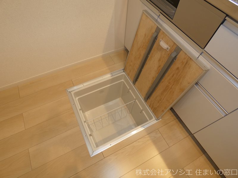 プレシャス　エイト　Ⅰ 収納