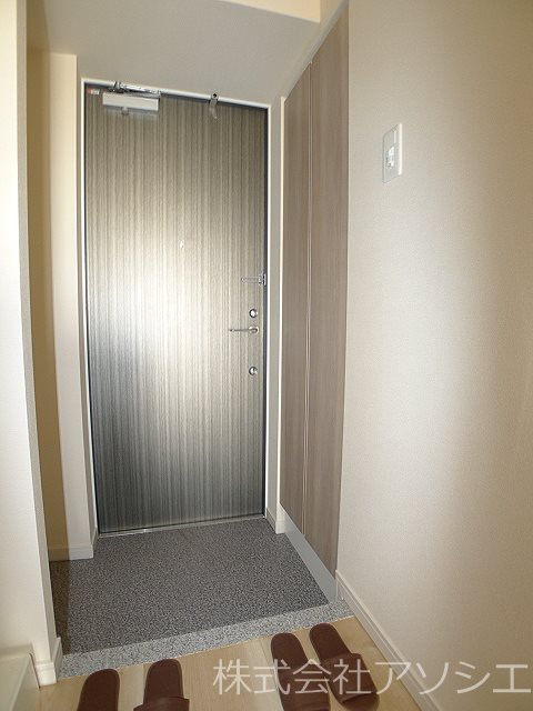 N-Stage三郷 玄関