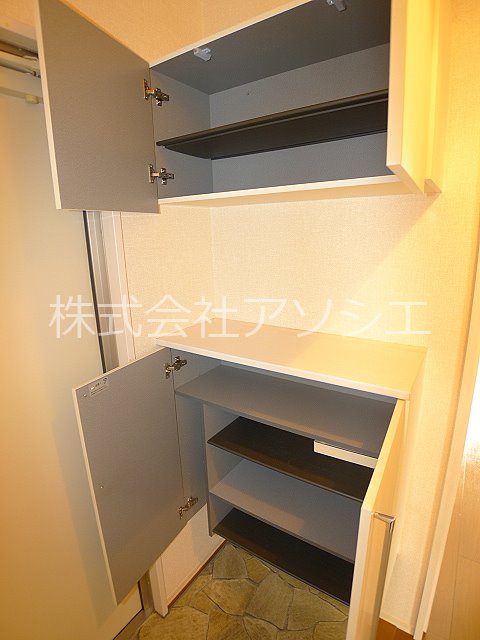 オッツ吉川B 収納