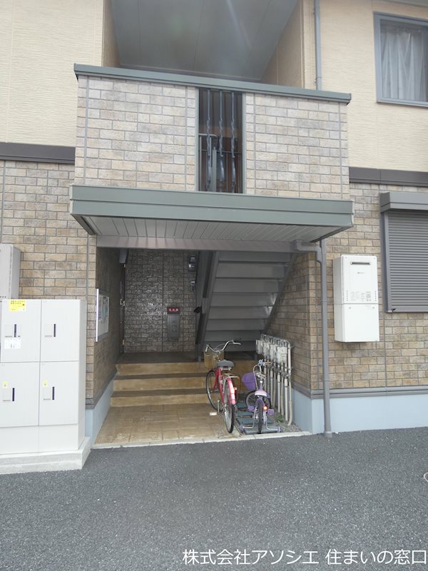 エターナヴィレッジＢ エントランス