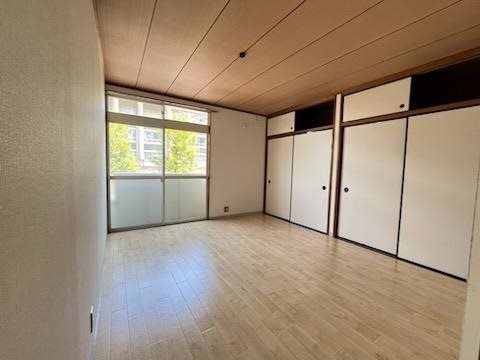 エステート山崎 ベッドルーム