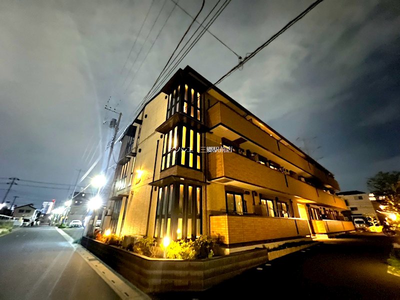 エミネンス（八潮市大瀬4丁目） 外観