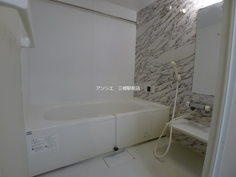エミネンス（八潮市大瀬4丁目） 風呂画像