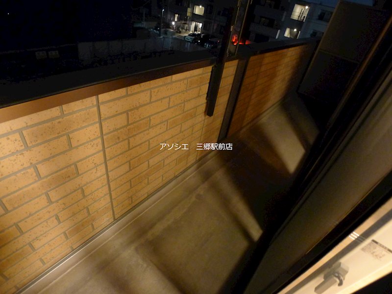 エミネンス（八潮市大瀬4丁目） ベランダ