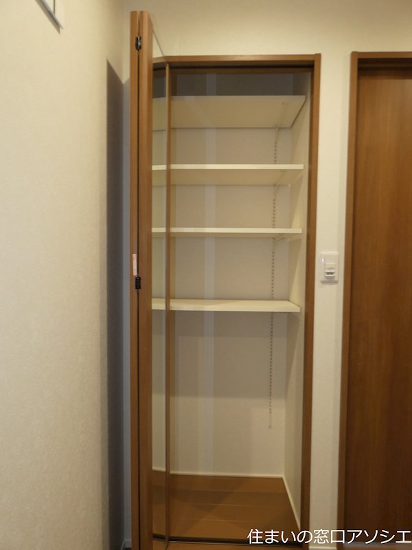アドヴァンス 収納