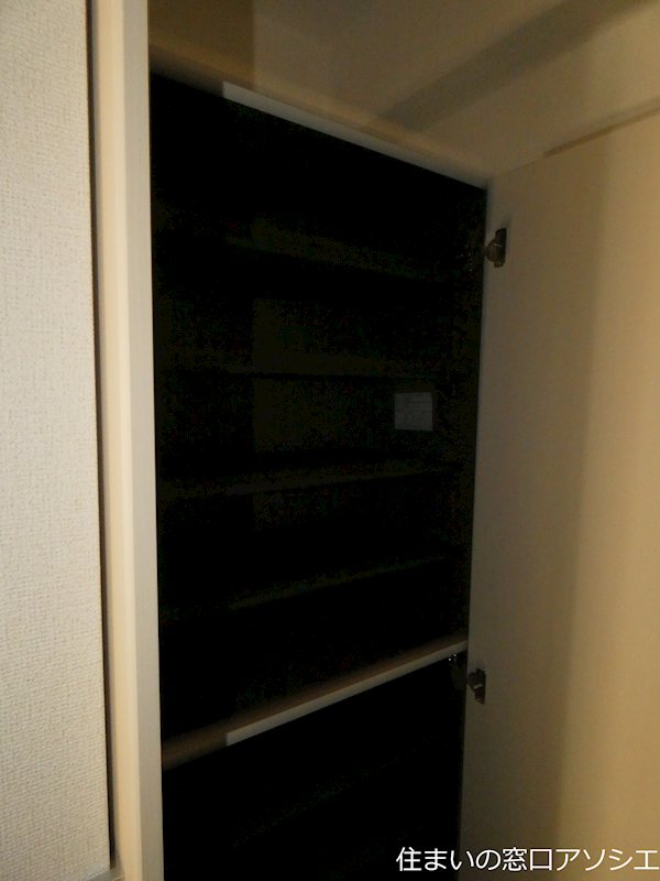 グランデ蒲生茜町 収納