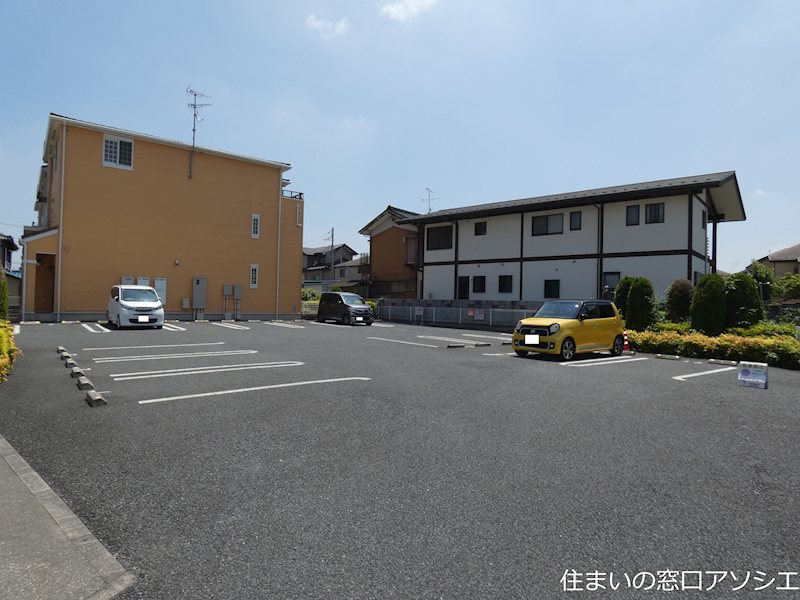 ガーデニア　エス 駐車場