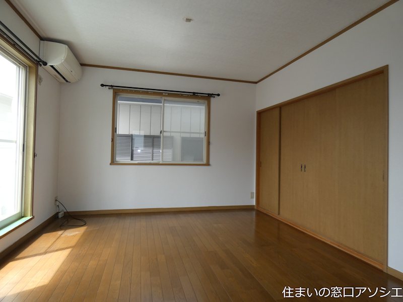 粕壁東3丁目貸家 リビング