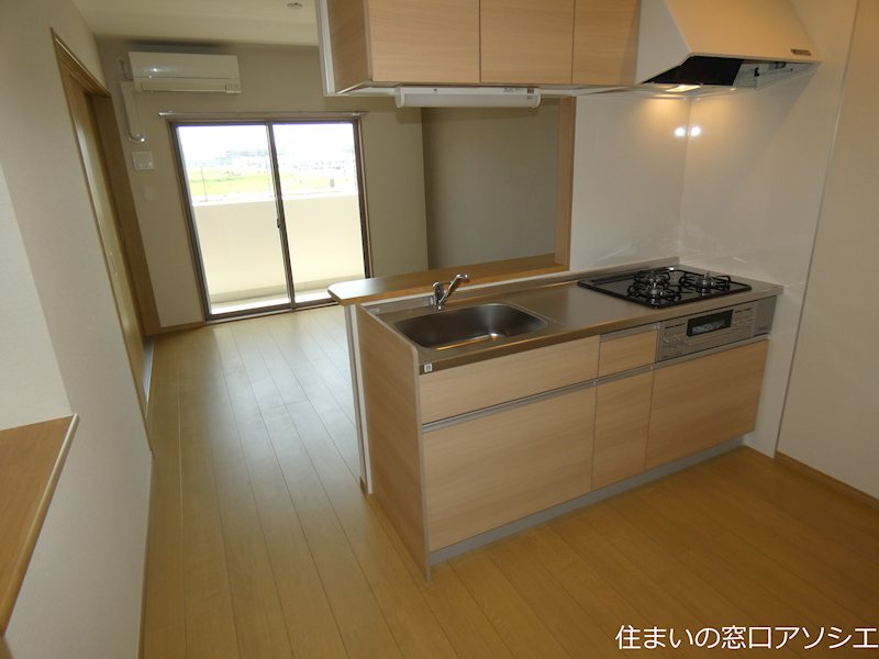 アバンツァートコルソ吉川美南 キッチン