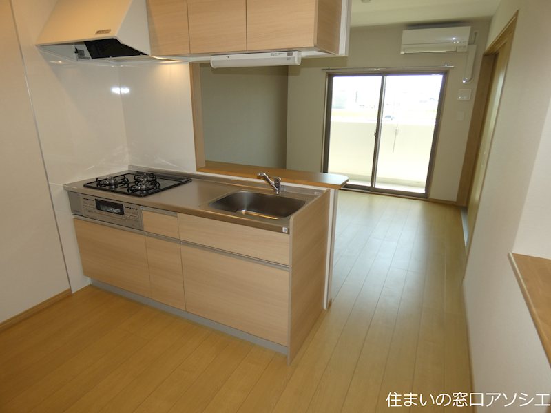 アバンツァートコルソ吉川美南 キッチン