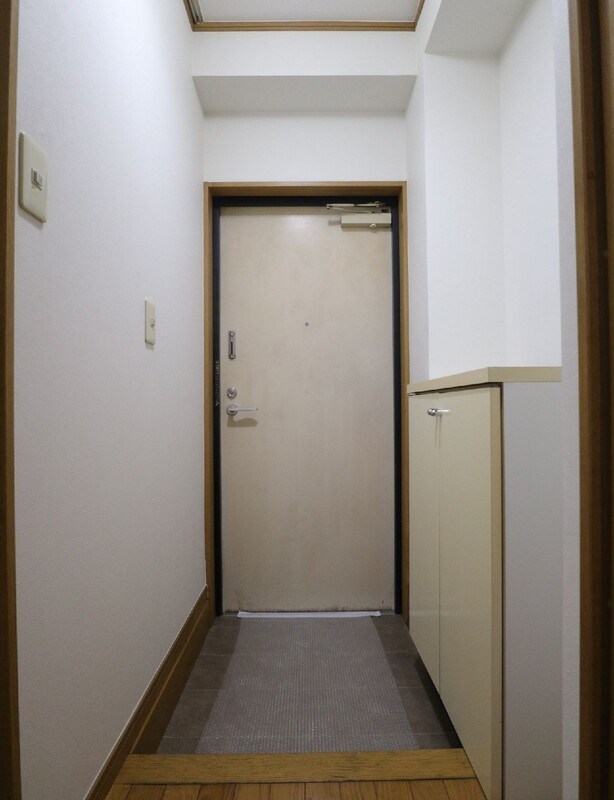marz 玄関