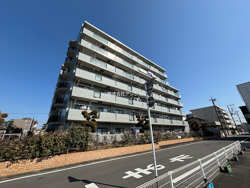 エクセラン三郷 外観