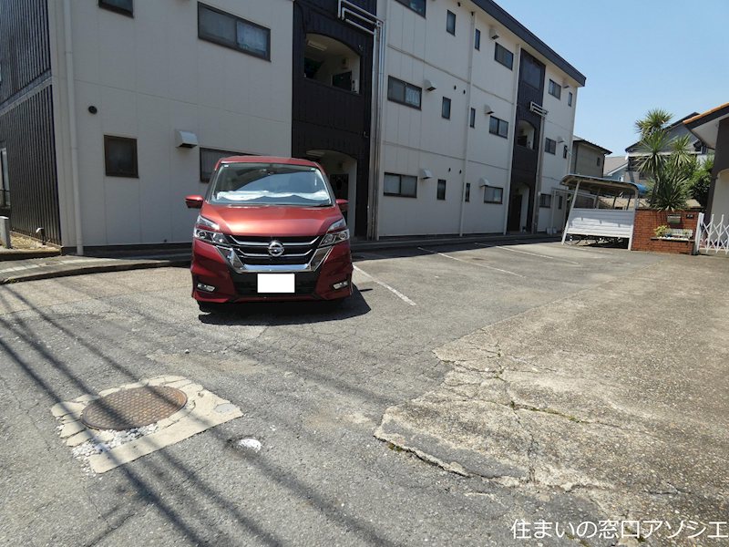 第2東ハイツ 駐車場