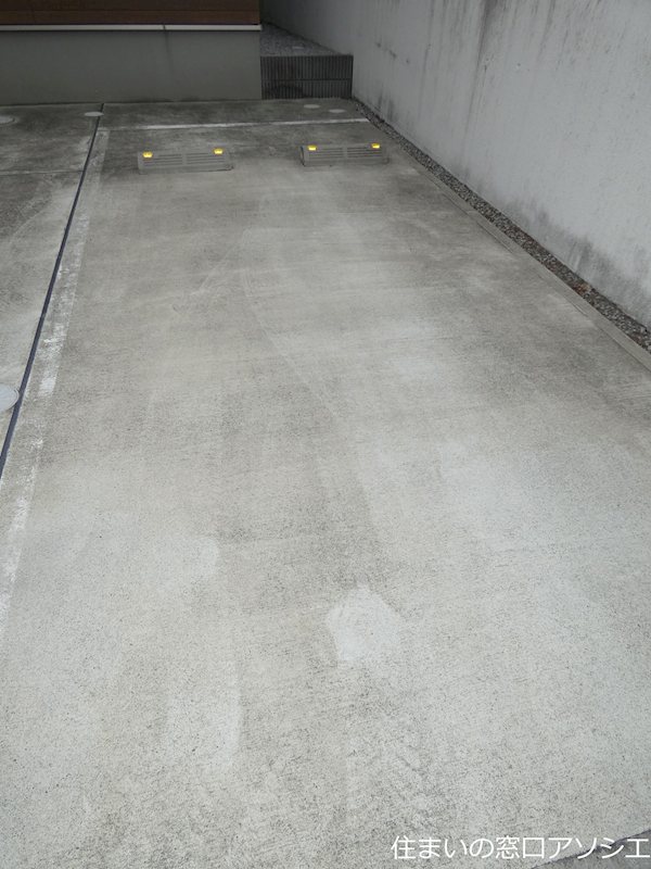 iCONIC SOKA 駐車場