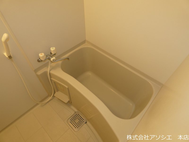 アンプルール　フェール　ヨシノ 風呂画像
