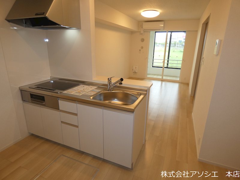 クイーンハウスⅡ　A棟 キッチン