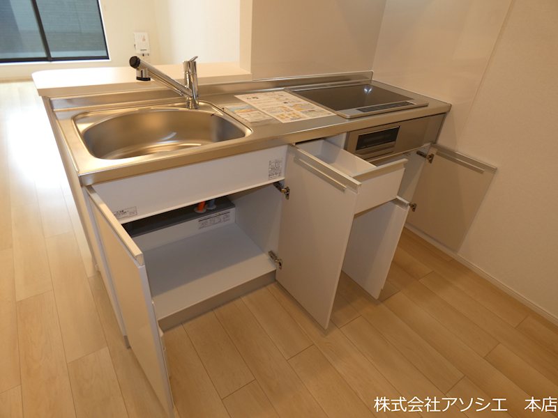 クイーンハウスⅡ　A棟 収納