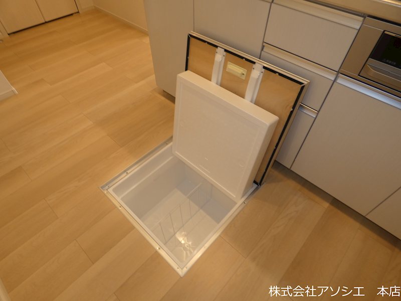 クイーンハウスⅡ　B棟 収納